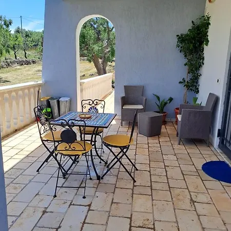 Nyaraló Mara Specchiolla
